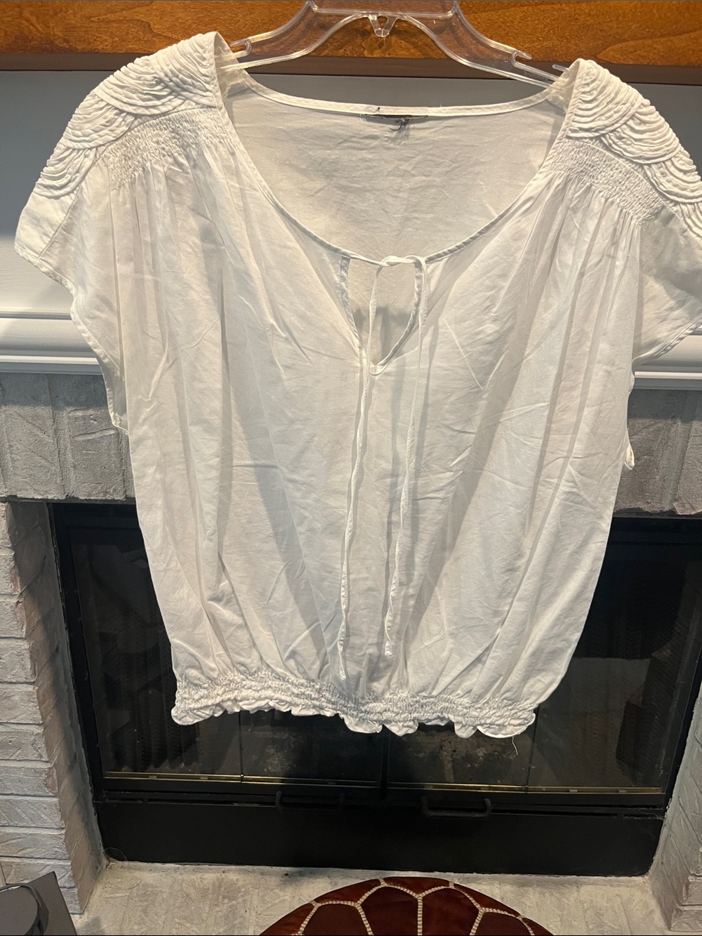 Source Unknown White Tie-Front Peasant Blouse